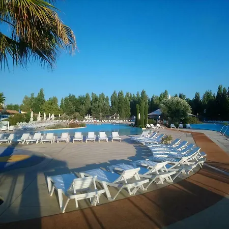 Camping La Carabasse *
